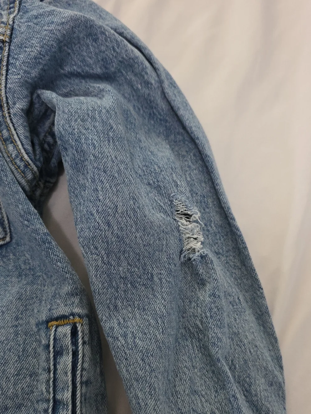 art class light blue Distressed denim label jacket